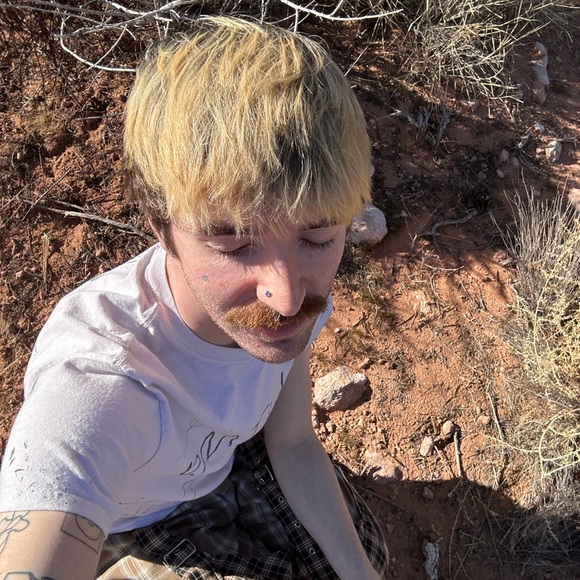 โจ๐ meet your seller ๐โจ - Picture 3 of 4